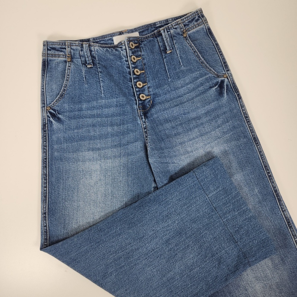 KanCan Estilo Womens Jeans Size 11/29 High Rise Wide Leg Style Button Fly Hemmed